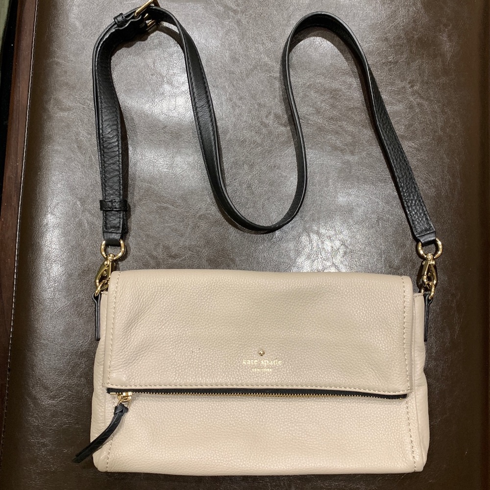Kate Spade genuine leather crossbody bag.